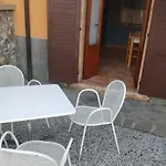 Zwei-zimmer-wohnung Mit Seeblick By Interhome 아파트