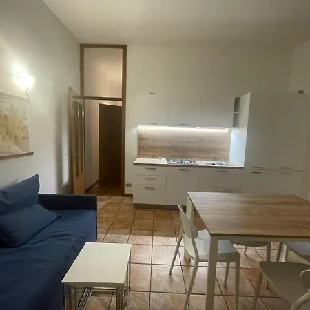 Zwei-zimmer-wohnung Mit Seeblick By Interhome Apartman *